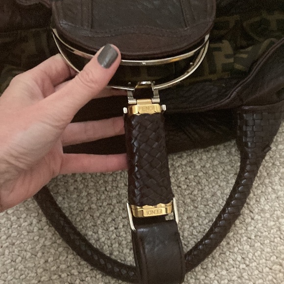 FENDI Spy Bag, brown. - Picture 7 of 12